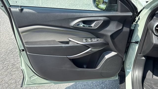 2026 Chevrolet Trax Activ - Photo 14