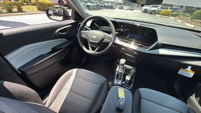 2026 Chevrolet Trax LT - Photo 31