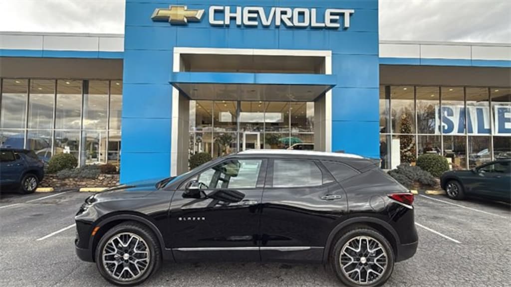 New 2025 Chevrolet Blazer Premier SUV
