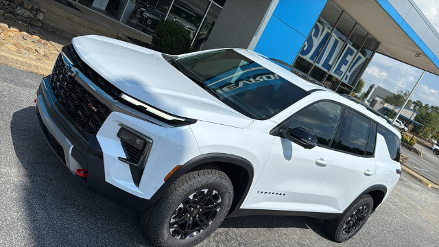 2027 Chevrolet Traverse Z71 - Photo 12