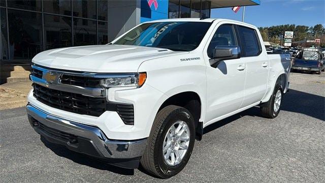 2026 Chevrolet Silverado 1500 LT's photo