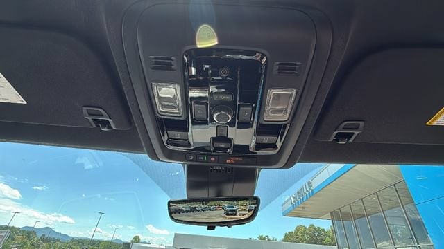 2026 Chevrolet Suburban High Country - Photo 33