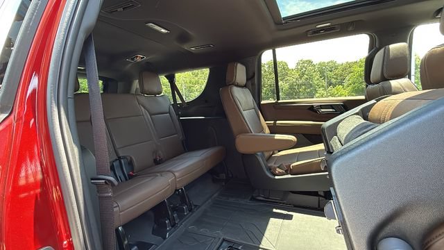 2026 Chevrolet Suburban High Country - Photo 39