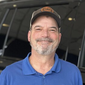 Staff member Jon Williamson from ID_257ef9