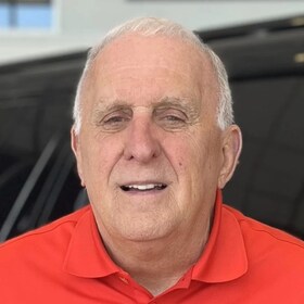 Staff member Dan Cronin from ID_a943fa