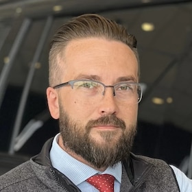 Staff member Jeff Brewster from ID_a943fa