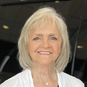 Staff member Diane Hemphill from ID_943419