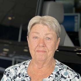 Staff member Gail Segna from ID_943419