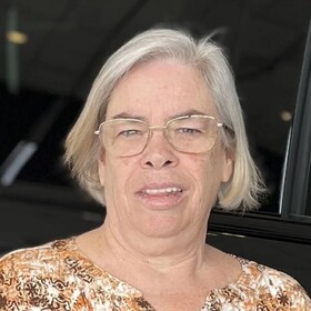 Staff member Tina Bundy from ID_943419