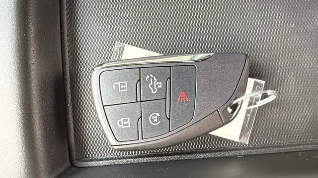 2025 Chevrolet Silverado 1500 RST - Photo 25