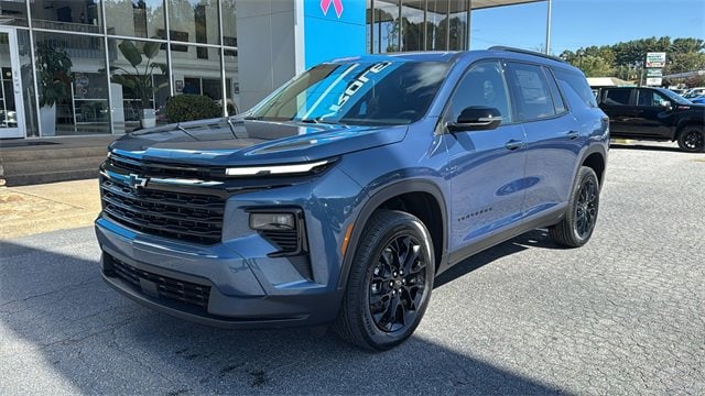 2026 Chevrolet Traverse LT's photo