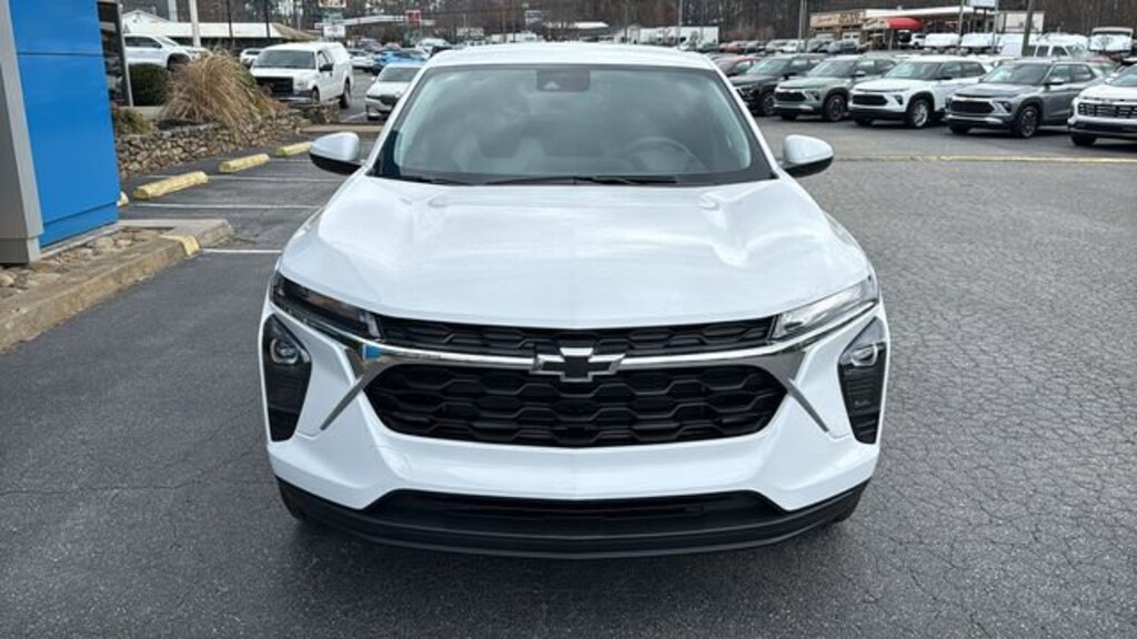 New 2026 Chevrolet Trax LS SUV