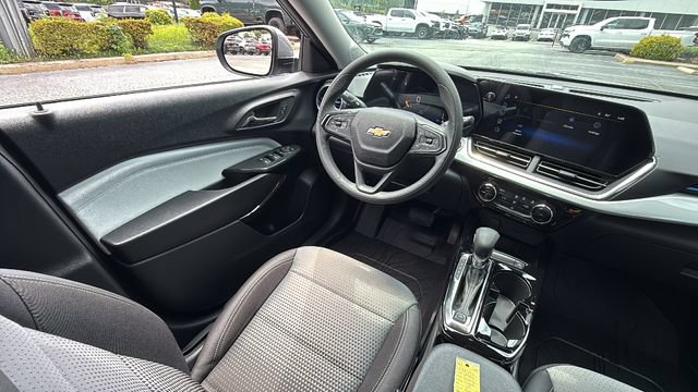 2026 Chevrolet Trax LT - Photo 32