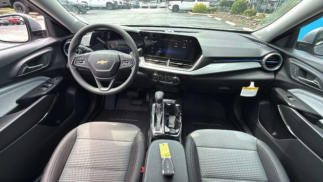 2026 Chevrolet Trax LT - Photo 34