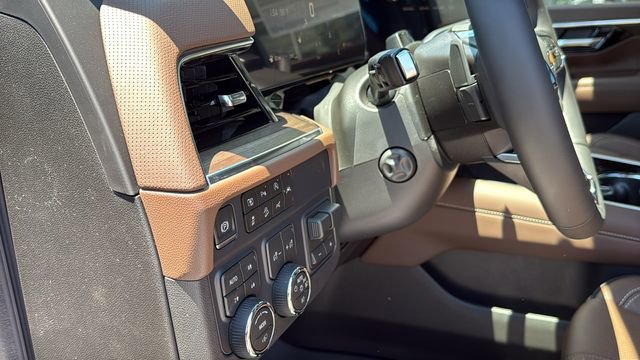 2026 Chevrolet Suburban High Country - Photo 19