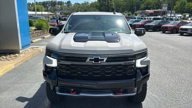 2026 Chevrolet Silverado 1500 ZR2 - Photo 2