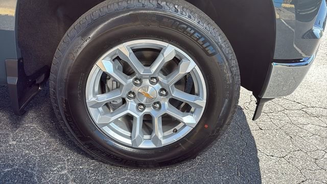 2026 Chevrolet Silverado 1500 LT - Photo 10