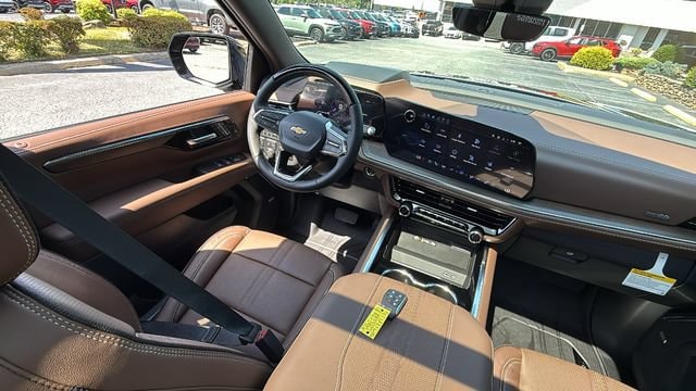 2026 Chevrolet Suburban High Country - Photo 32