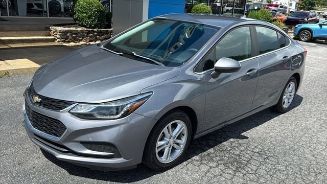 2018 Chevrolet Cruze 1LT Auto's photo