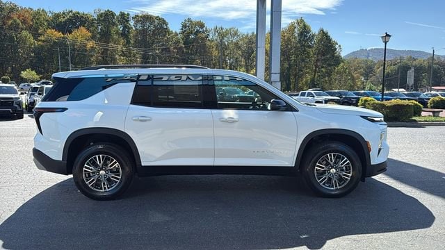 2026 Chevrolet Traverse LT - Photo 10