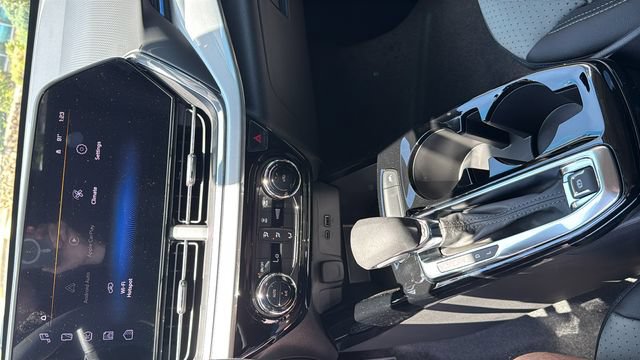 2026 Chevrolet Trax LT - Photo 25