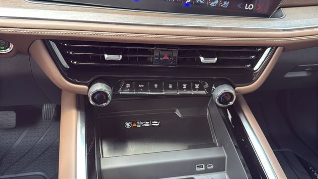 2026 Chevrolet Tahoe High Country - Photo 24