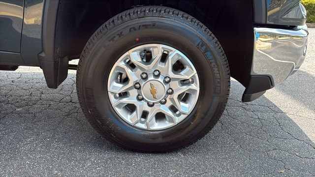 2026 Chevrolet Silverado 3500 HD LT - Photo 10