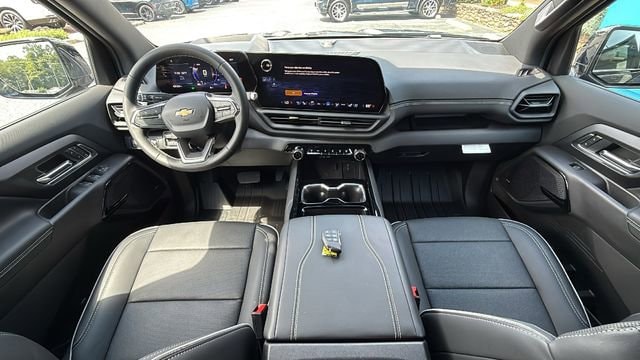 2026 Chevrolet Silverado EV LT - Photo 34