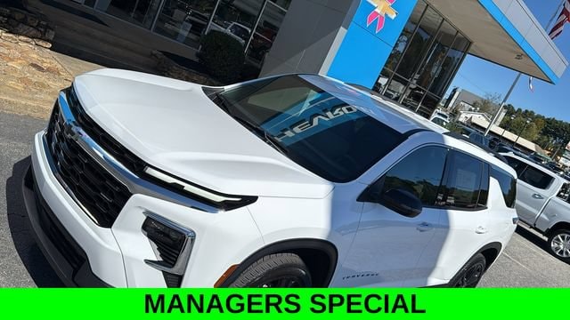 2026 Chevrolet Traverse LT - Photo 12