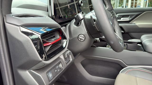 2026 Chevrolet Silverado EV Trail Boss - Photo 18