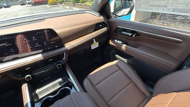 2026 Chevrolet Suburban High Country - Photo 34
