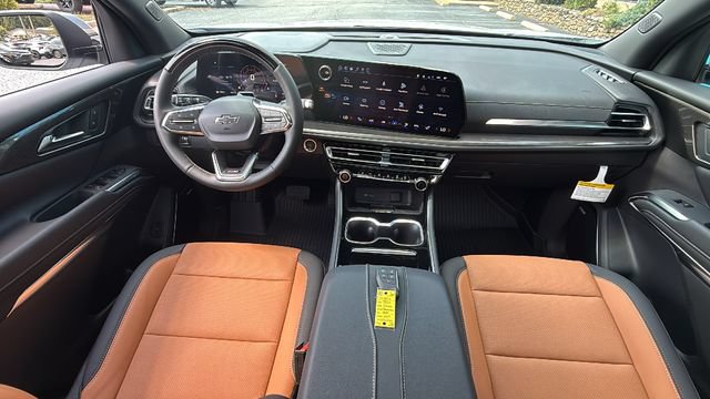 2027 Chevrolet Traverse Z71 - Photo 32