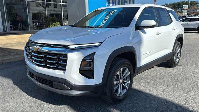 2026 Chevrolet Equinox LT's photo