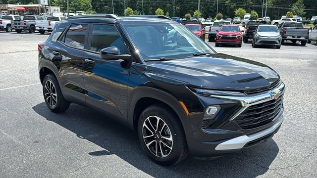 2026 Chevrolet Trailblazer LT - Photo 3