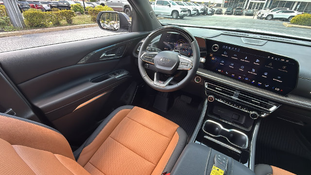 2027 Chevrolet Traverse Z71 - Photo 30