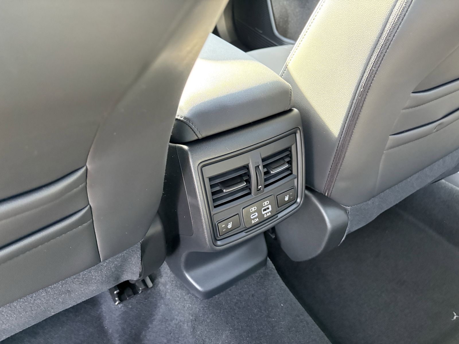 2026 Subaru Outback Limited - Photo 32