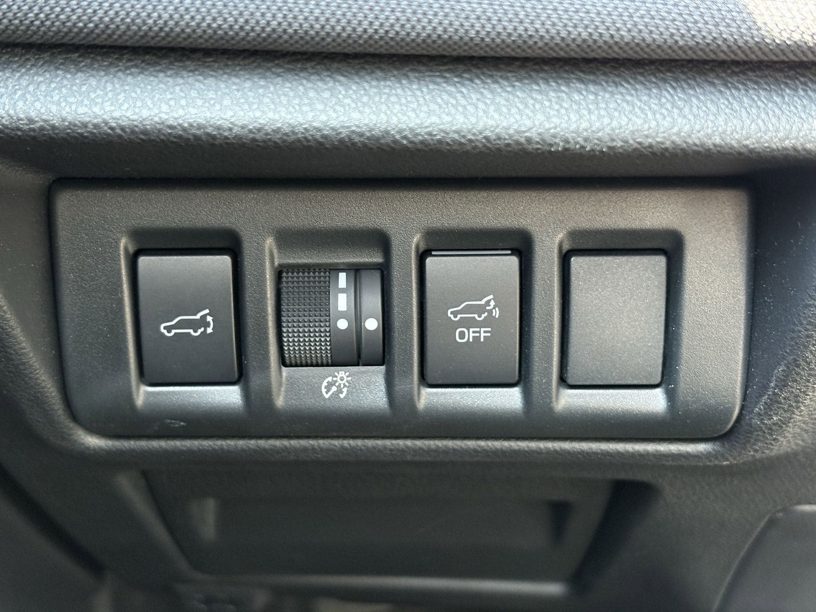 2025 Subaru Outback Premium - Photo 18