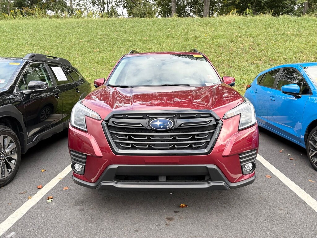 Used 2024 Subaru Forester Limited SUV
