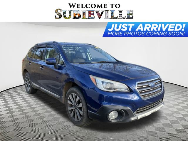 2017 Subaru Outback Touring's photo