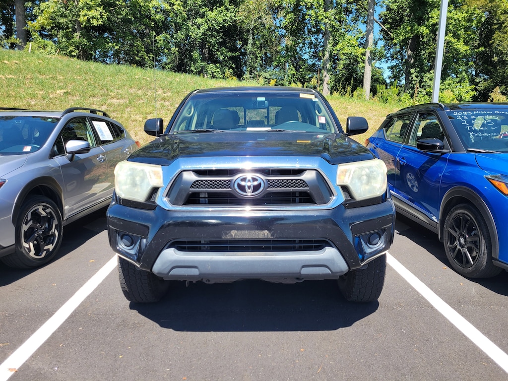 Used 2012 Toyota Tacoma PreRunner 2WD Double Cab I4 AT PreRunner