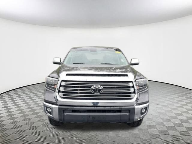 2021 Toyota Tundra Limited CrewMax photo 2