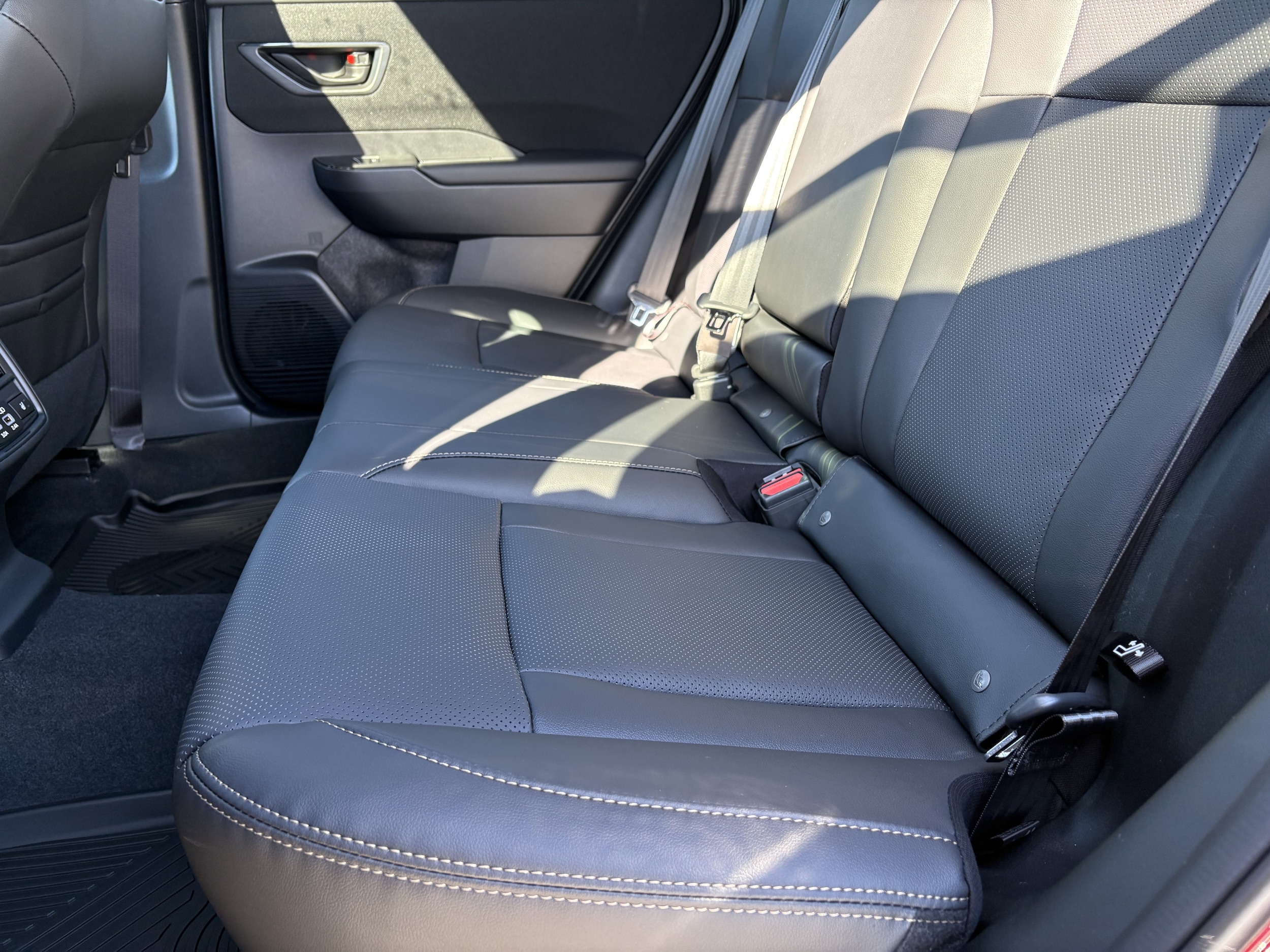 2026 Subaru Outback Limited - Photo 33