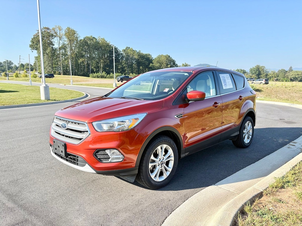 Used 2019 Ford Escape SE SUV