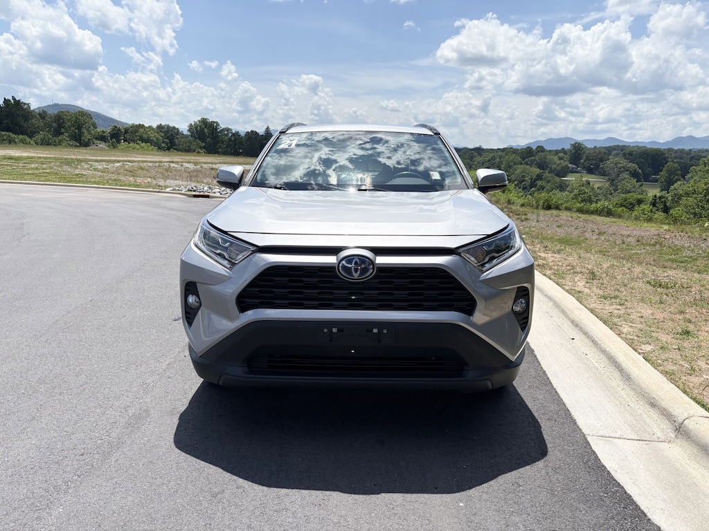 Used 2021 Toyota RAV4 Hybrid XLE SUV