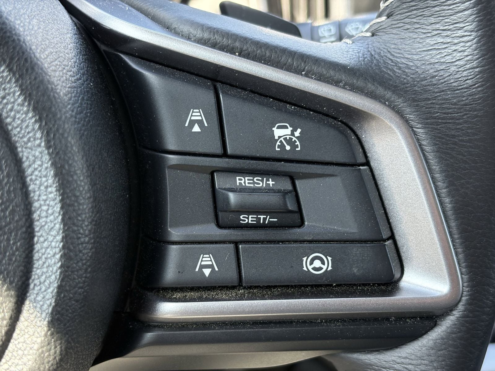 2025 Subaru Outback Premium - Photo 16