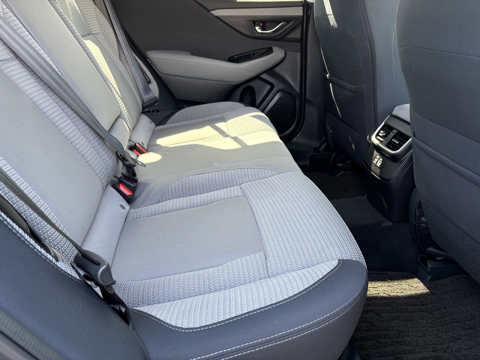 2025 Subaru Outback Premium - Photo 32
