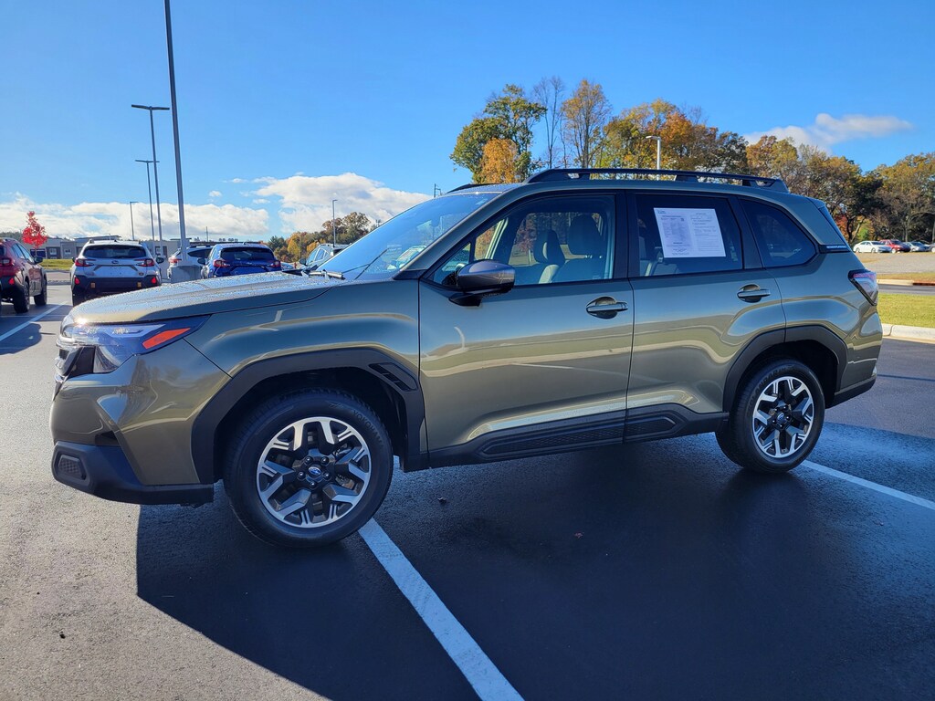 Used 2025 Subaru Forester Premium Premium AWD