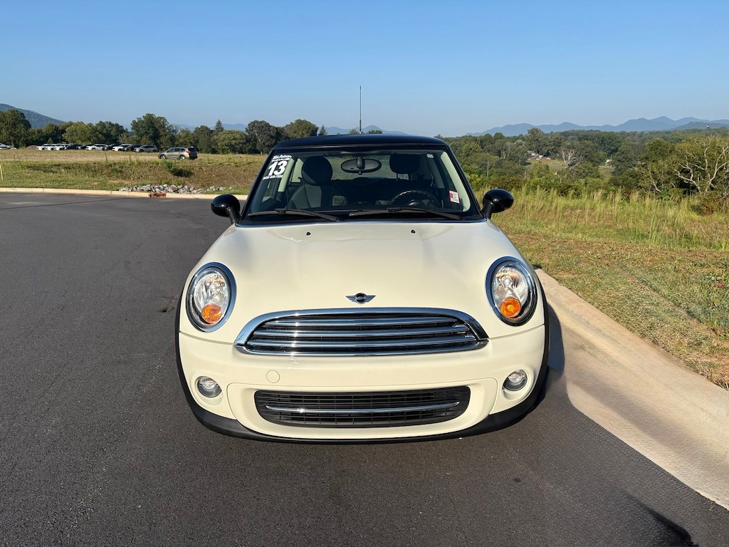 Used 2013 MINI Cooper Base Hatchback
