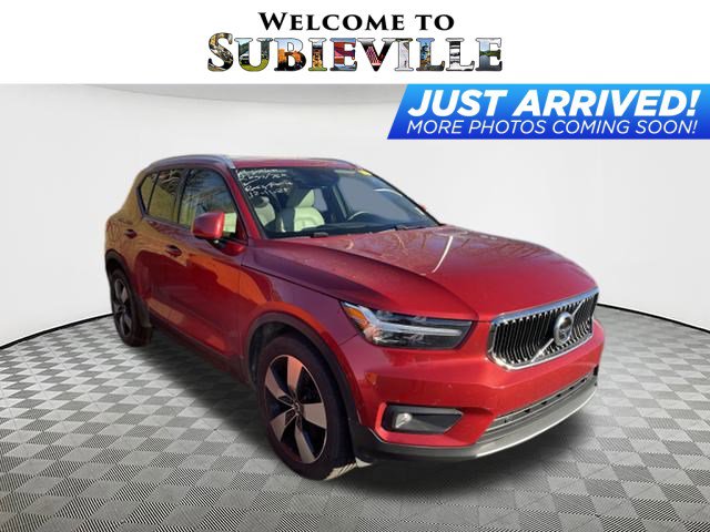 2019 Volvo XC40 Momentum