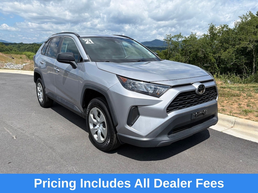 Used 2021 Toyota RAV4 LE SUV